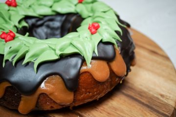 Christmas Bundt Cake Recipe – Chocolate and Caramel