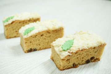 Christmas Mincemeat Crumble Cake Recipe